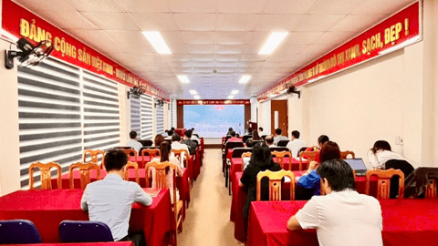 PHƯỜNG TÂN PHONG THAM DỰ HỘI NGHỊ BÁO CÁO VIÊN CẤP TỈNH THÁNG 6/2026 BẰNG HÌNH THỨC TRỰC TUYẾN