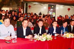 Phường Tân Phong khai mạc Chương trình “Xuân gắn kết – Tết yêu thương”