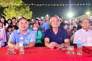 Phường Tân Phong tổ chức Chương trình văn nghệ  chào mừng các ngày lễ lớn.