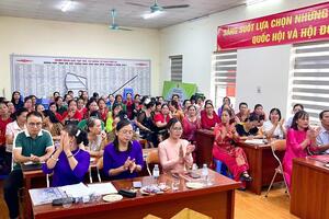 Sinh hoạt chuyên đề Nhóm chi hội tổ dân phố Hội Liên hiệp phụ nữ phường Tân Phong