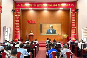 Phường Tân Phong dự Hội nghị trực tuyến toàn quốc sơ kết 1 năm 6 tháng triển khai thực hiện Nghị quyết số 57-NQ/TW, ngày 22/12/2024 của Bộ Chính trị