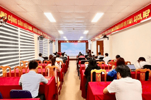 PHƯỜNG TÂN PHONG THAM DỰ HỘI NGHỊ BÁO CÁO VIÊN CẤP TỈNH THÁNG 6/2026 BẰNG HÌNH THỨC TRỰC TUYẾN