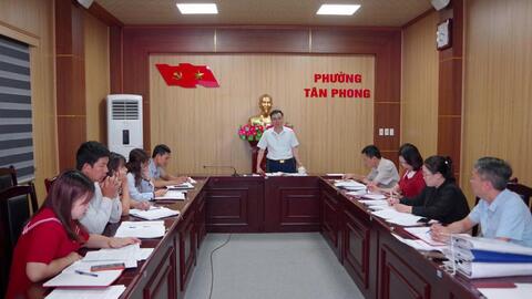Bàn giao chức năng, nhiệm vụ tham mưu, giúp việc về công tác dân vận, thực hiện quy chế dân chủ ở cơ sở.