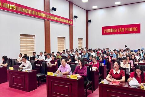 Hội nghị nghiên cứu, học tập, quán triệt, tuyên truyền các kế hoạch của Đảng ủy phường