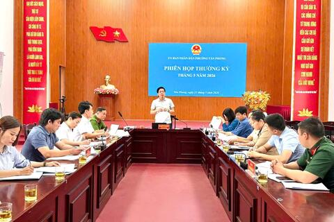Uỷ ban nhân dân phường Tân Phong tổ chức Phiên họp thường kỳ tháng 5 năm 2026