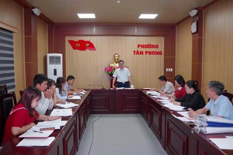 Bàn giao chức năng, nhiệm vụ tham mưu, giúp việc về công tác dân vận, thực hiện quy chế dân chủ ở cơ sở.