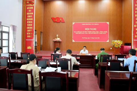 Hội nghị Ban Chỉ đạo về phát triển khoa học, công nghệ, đổi mới sáng tạo, chuyển đổi số và Đề án 06 phường Tân Phong