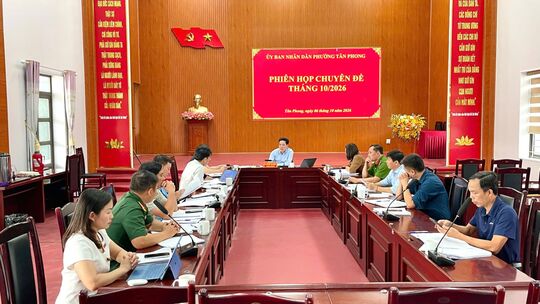 <a href="/tin-tuc-su-kien/tin-kinh-te-chinh-tri" title="Tin Kinh tế - Chính trị" rel="dofollow">Tin Kinh tế - Chính trị</a>