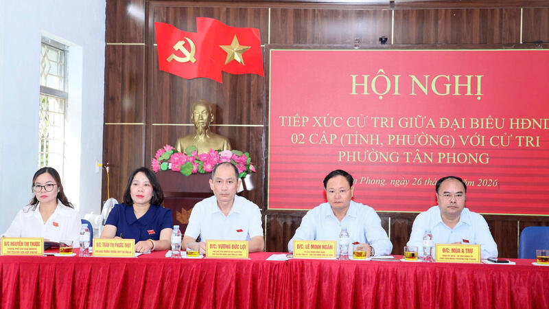 Hội nghị tiếp xúc cử tri giữa đại biểu HĐND 2 cấp với cử tri phường Tân Phong
