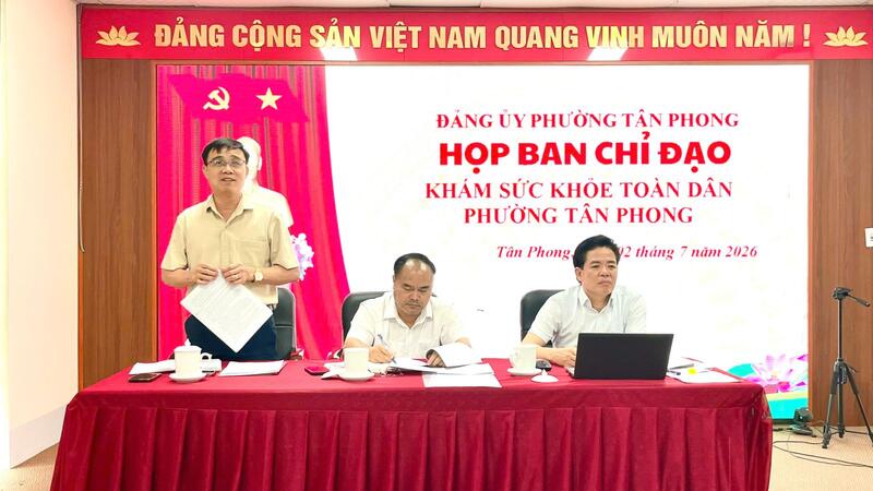 Họp Ban Chỉ đạo khám sức khỏe toàn dân trên địa bàn phường Tân Phong